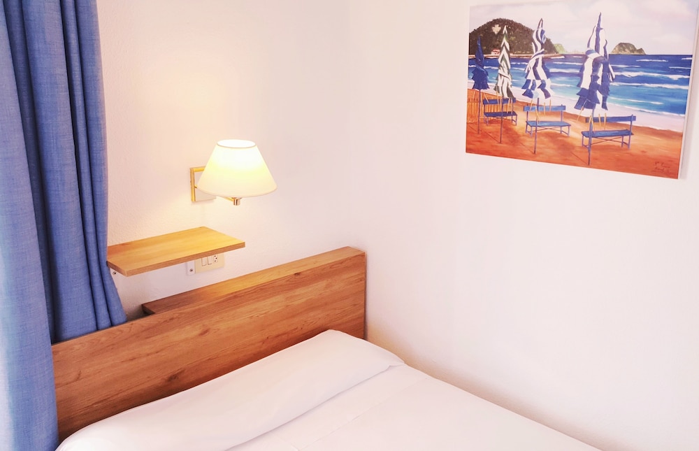 Zarauz Hotel 16/22