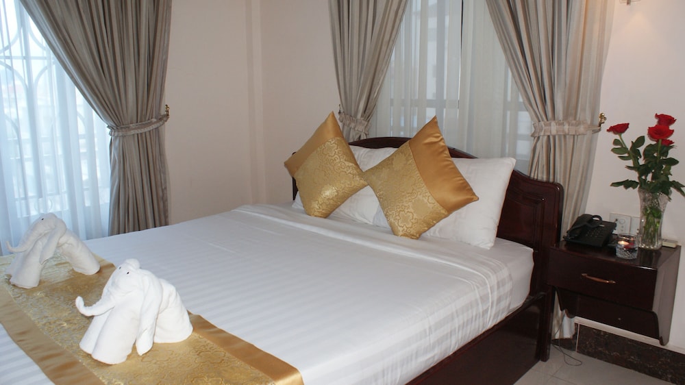 Rain Rock Hotel 9/46