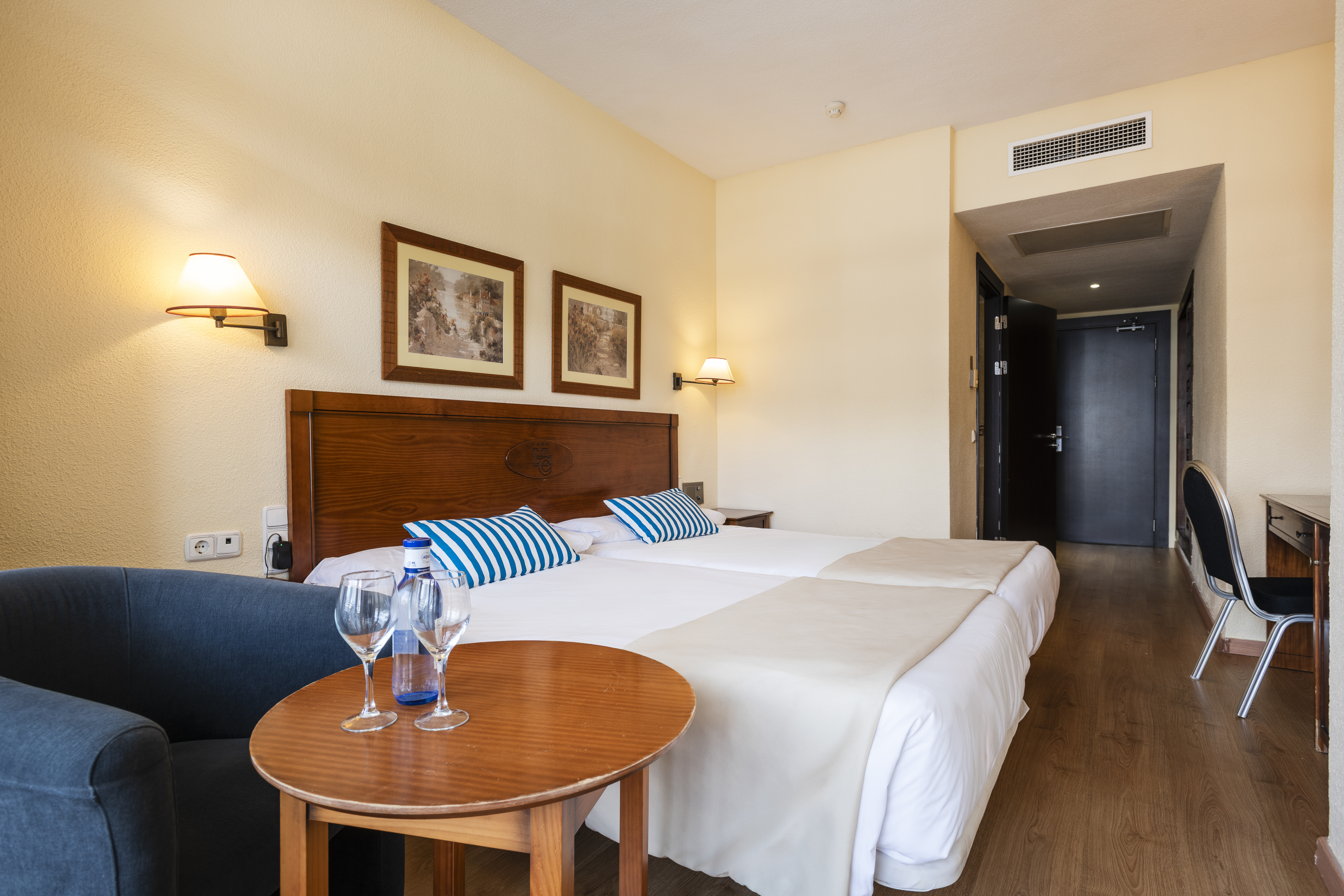 غرفة كومفورت، Leonardo Hotel Torremolinos Costa del Sol 3/3