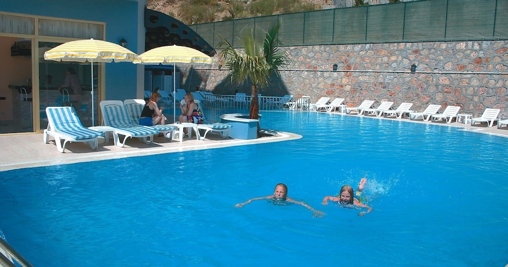 Vital Beach Hotel 11/50