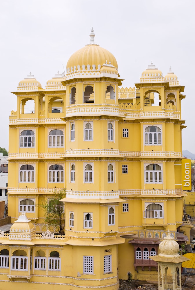 Bloom Boutique Udaipur (Lake Pichola) in UDAIPUR