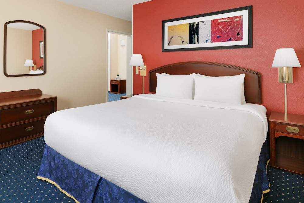 1 Bedroom, Executive, Suite, Corner
