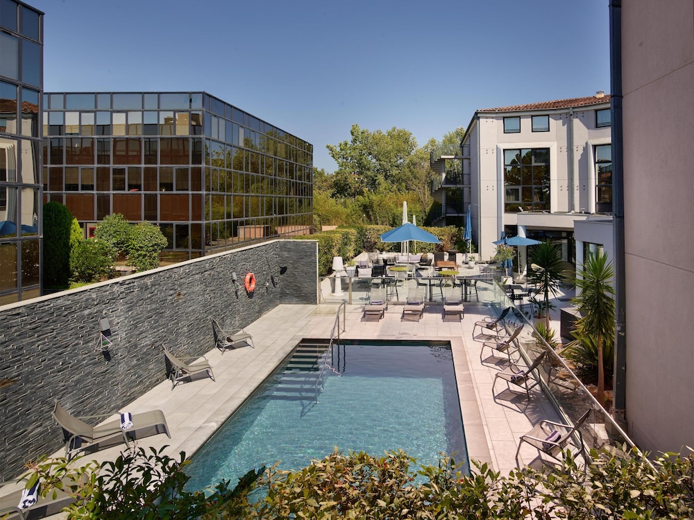Radisson Hotel Aix En Provence 63/65
