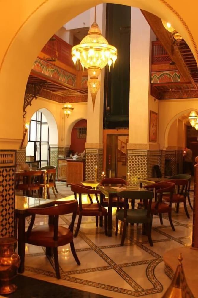 Palais Zahia 62/70
