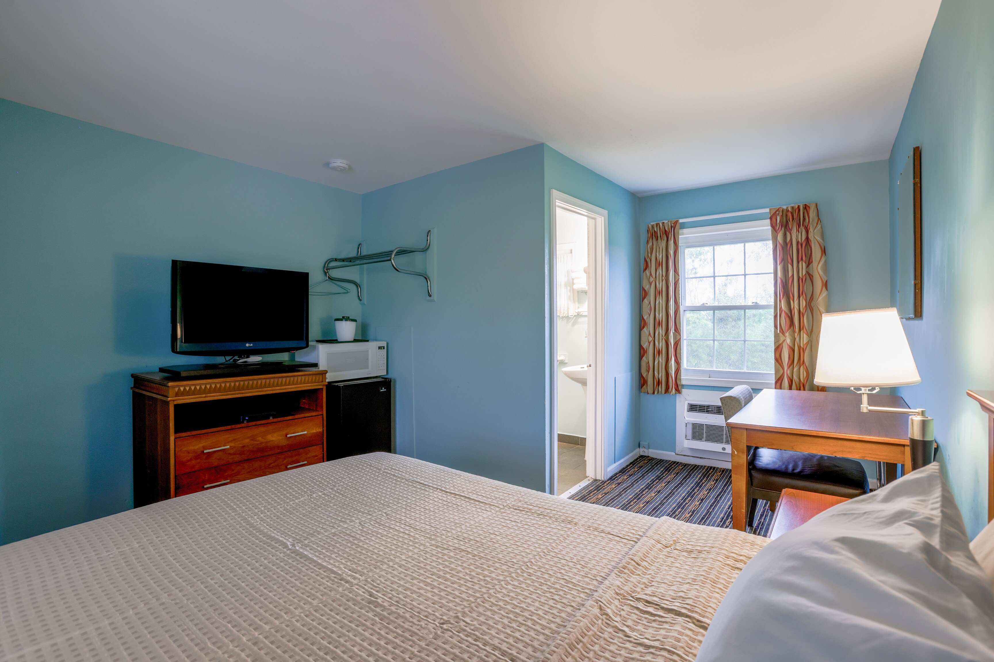 Relax Inn By OYO Natural Bridge I-81 33/54