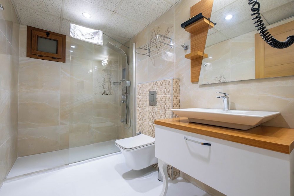 Bulvar Hotel 36/49