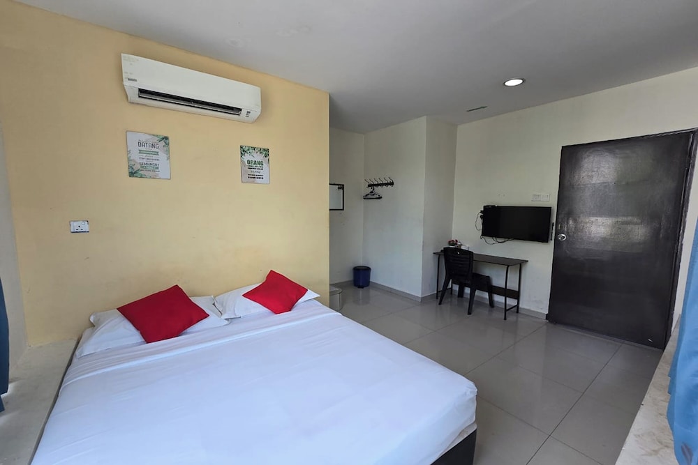 Hotel Inap Sri Gombak 16/50
