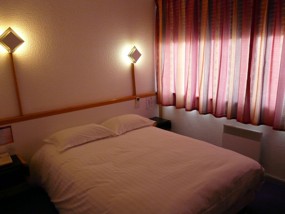 Arche Hotel 30/62