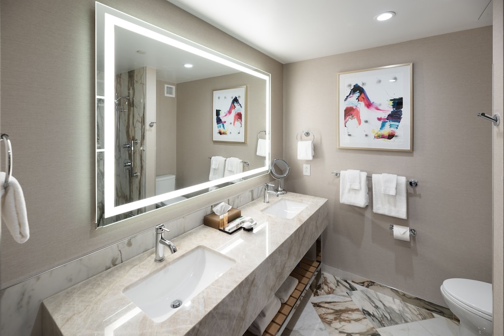 Atlantis Casino Resort Spa Reno 45/46