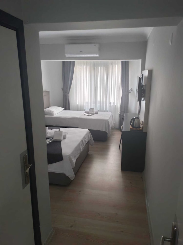 Demir Otel Restaurant 20/41