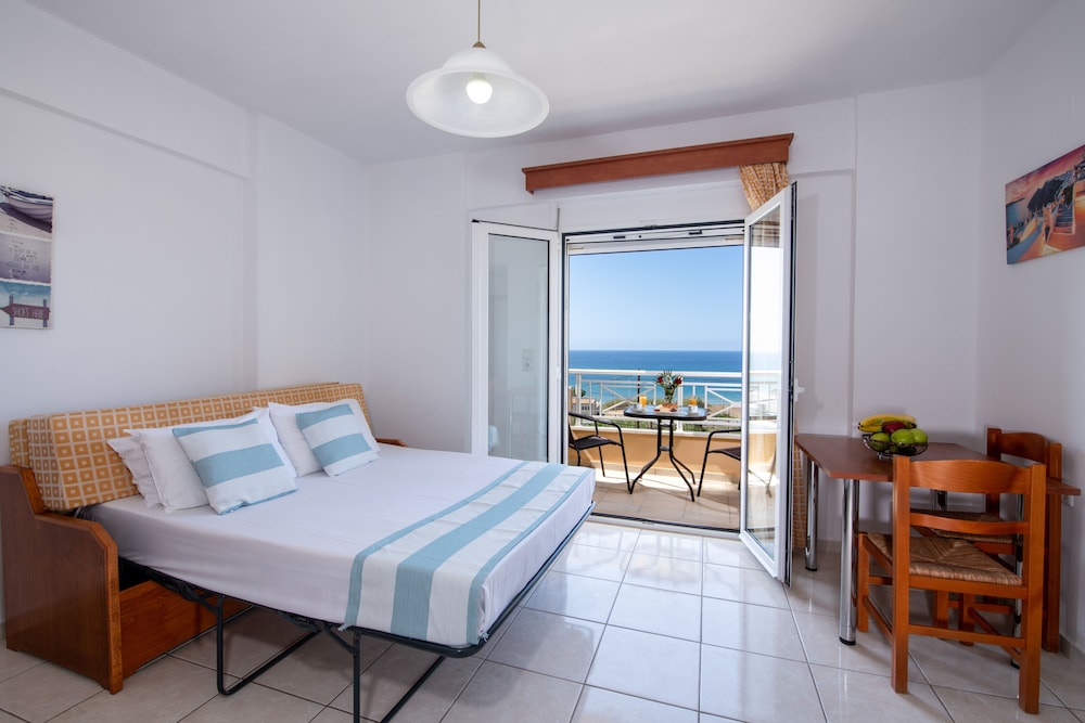 SUNRISE APARTMENTS CRETE 8/50