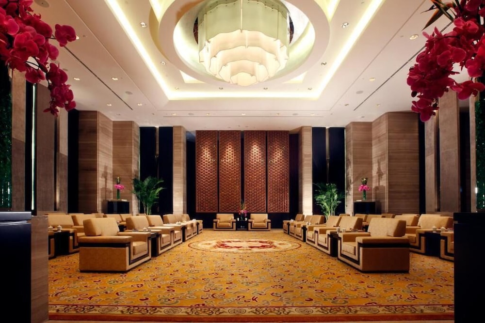 Nanyuan Universe Deluxe Hotel 40/69