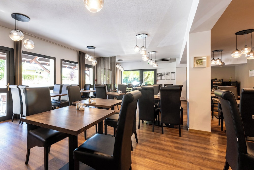 Hotel La Cle Des Champs 16/41