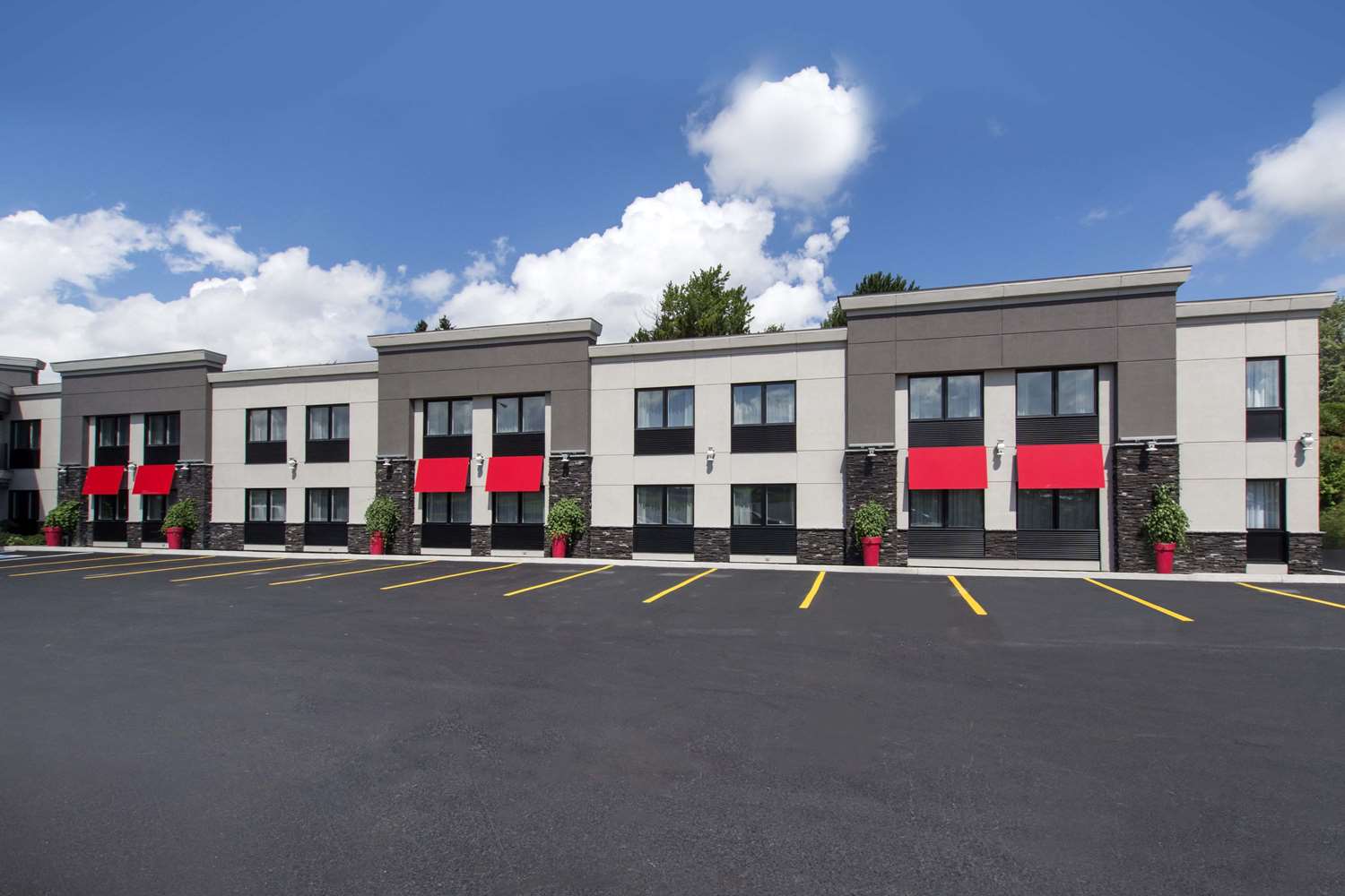 Comfort Inn St. Georges de Beauce QC 25/26
