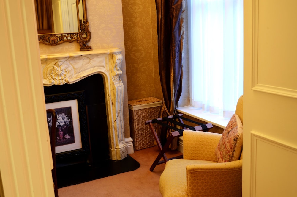 Butlers Townhouse 49/56