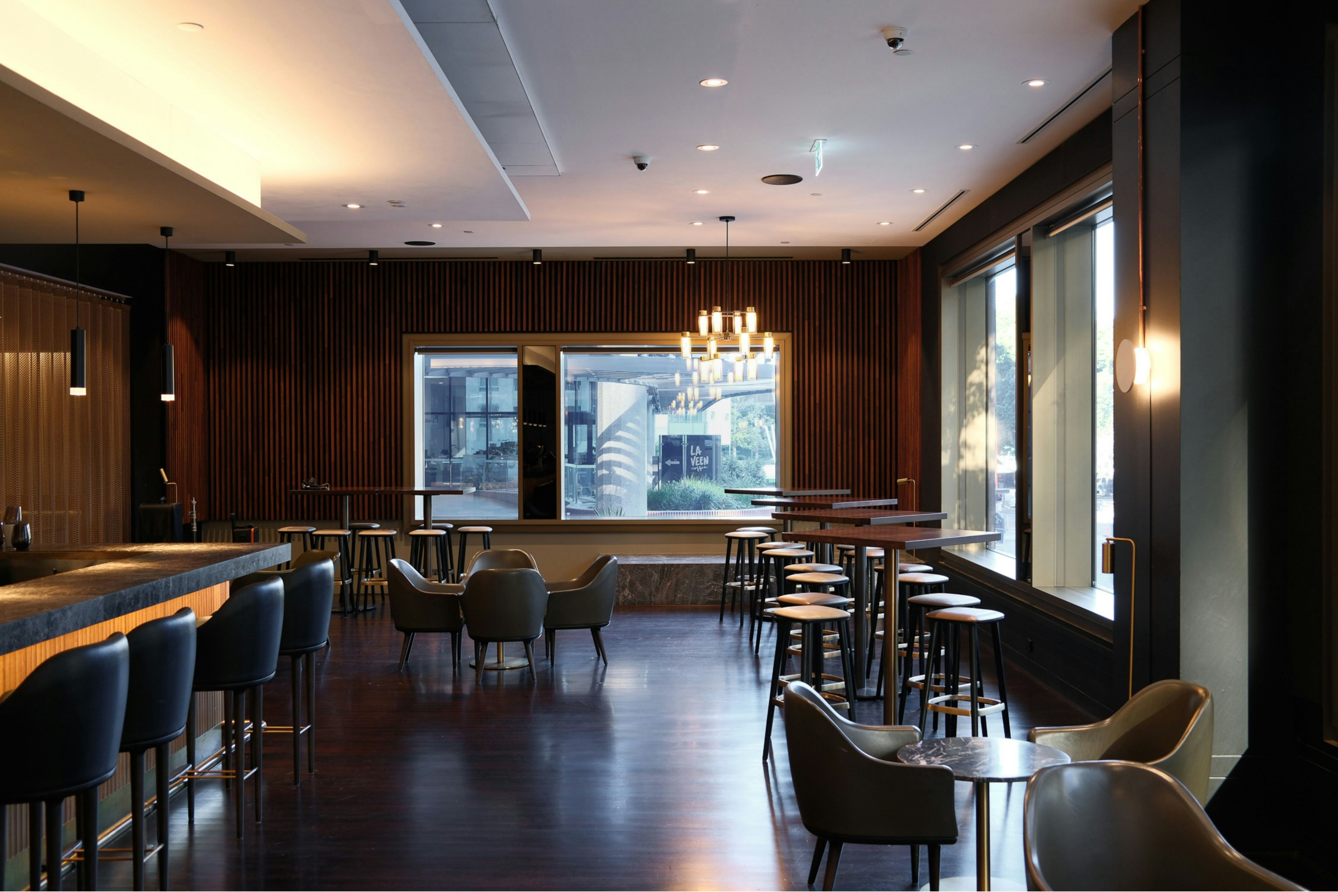 Parmelia Hilton 48/65