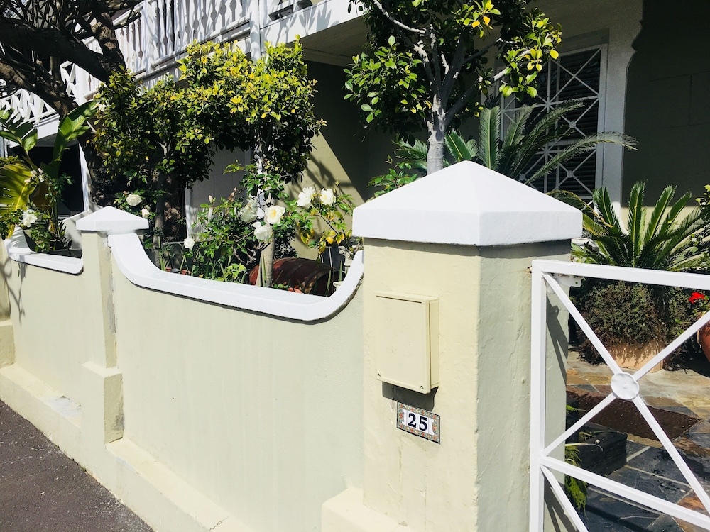 Gordons Guesthouse 22/46