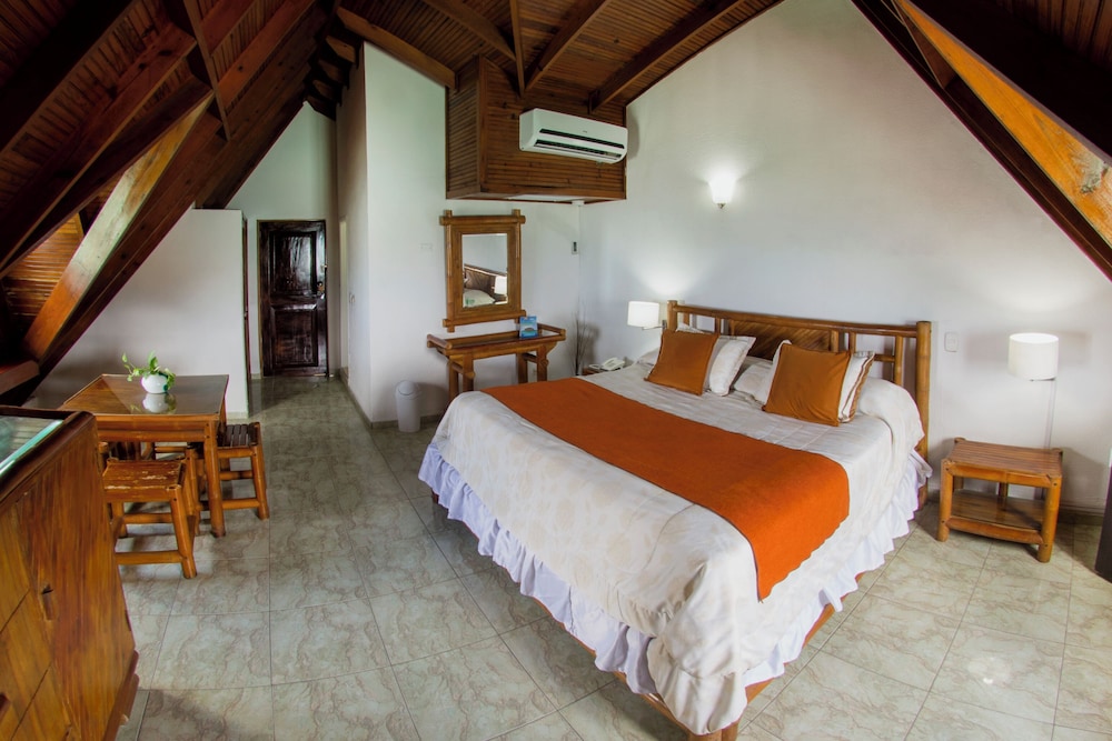 Hotel Lord Pierre 13/60