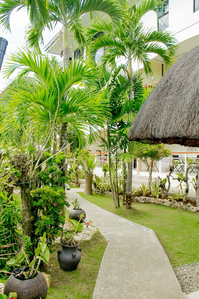 Alona Northland Resort 40/50
