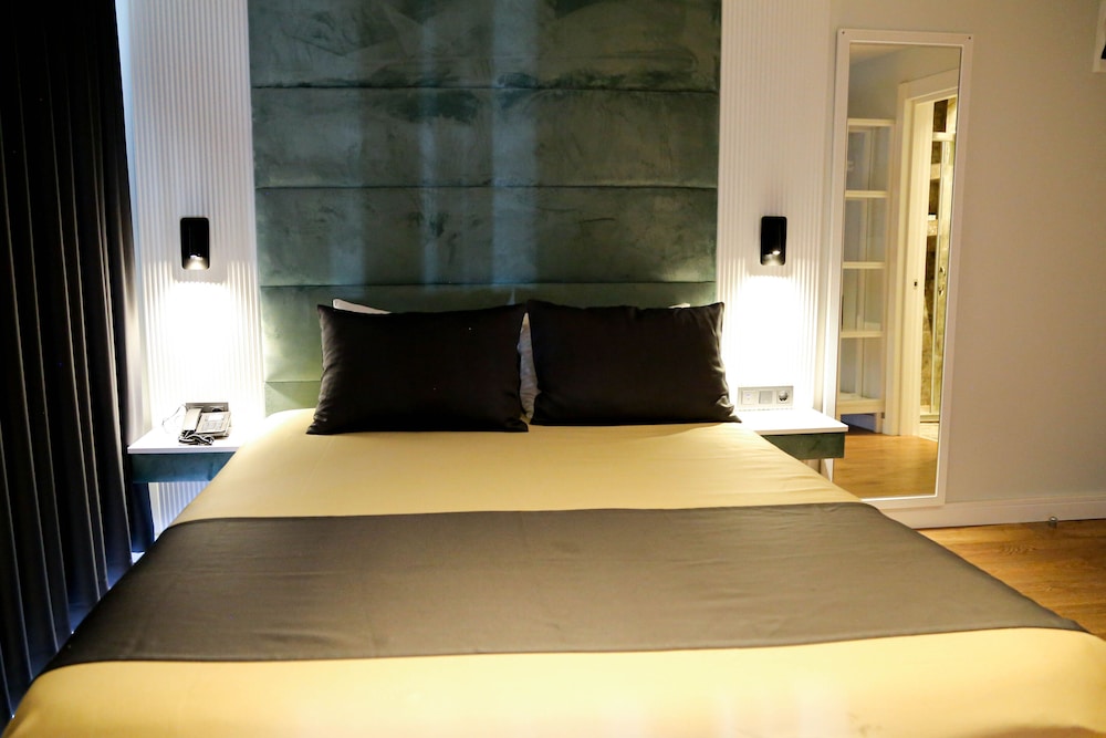 Axu Istanbul Airport Hotel 8/60