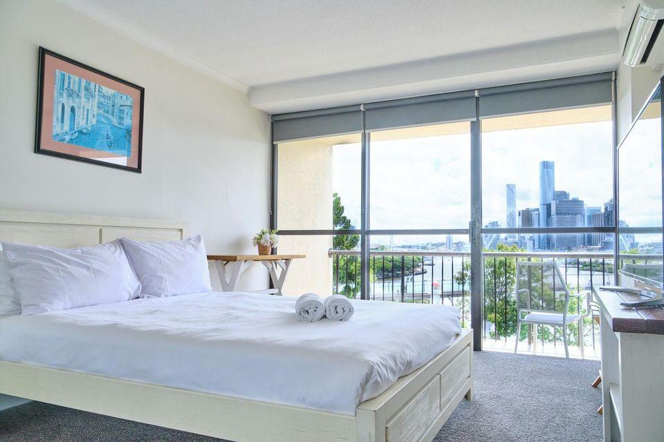 Deluxe, Apartment, River View