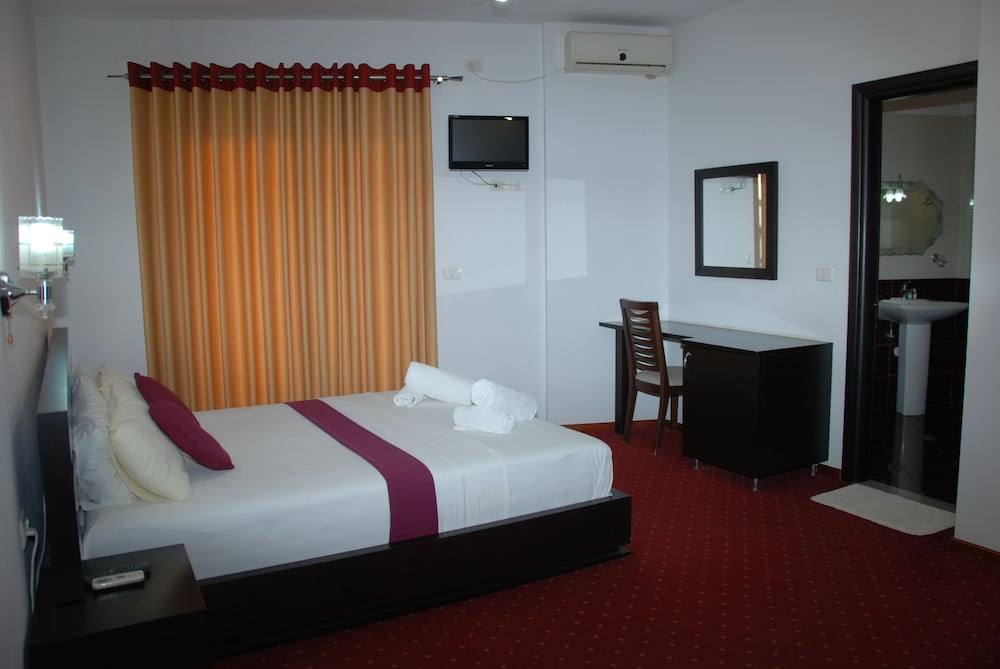 Hotel Strora 19/50