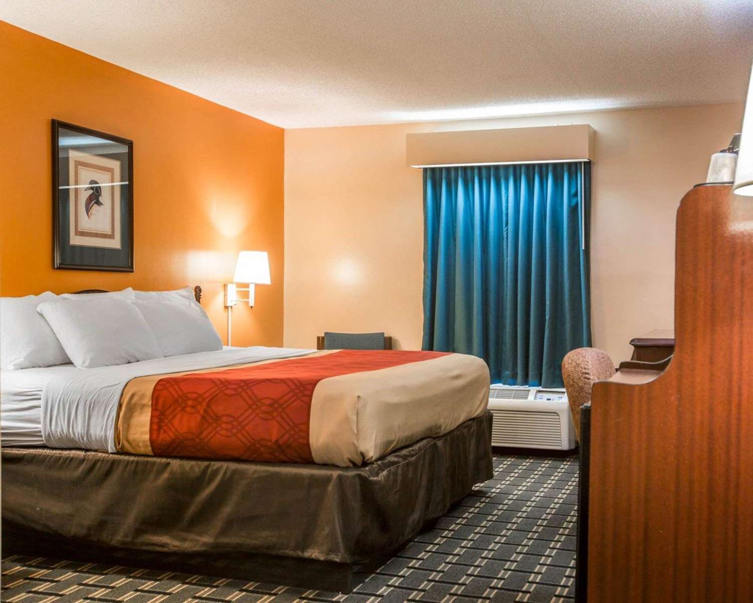 Econo Lodge Eufaula South 9/23