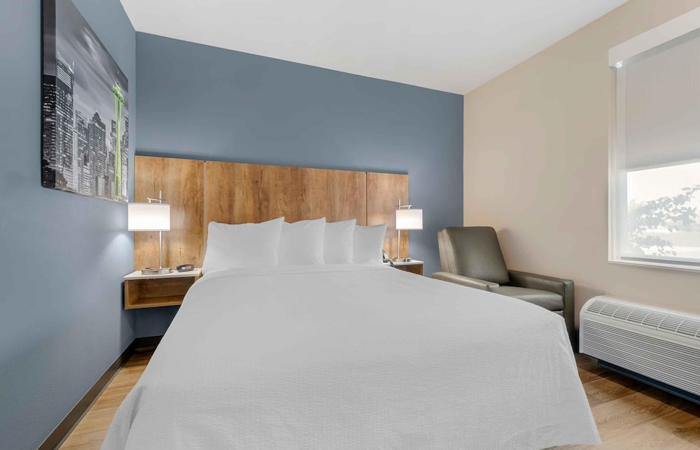 Extended Stay America Premier Suites- Phoenix - Chandler - Airport 16/50