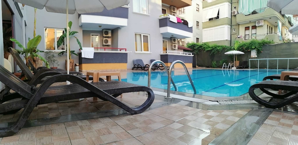 Alanya Damlatas Apart Hotel 32/35