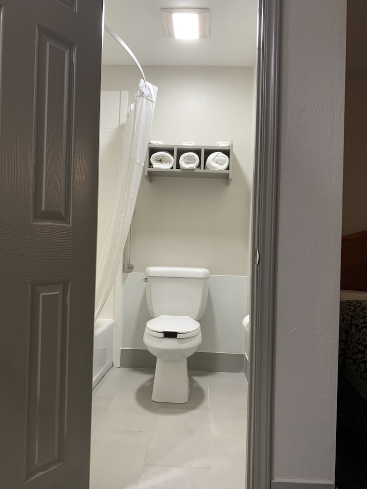 Days Inn by Wyndham Ruston LA 6/20