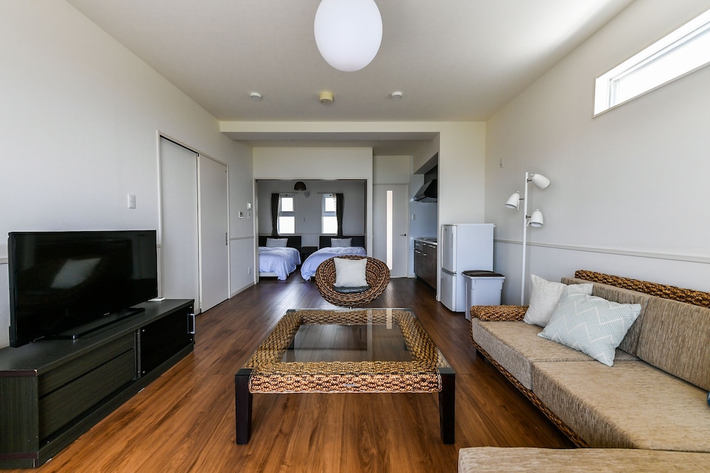 Odysis Onna Resort Hotel 50/72