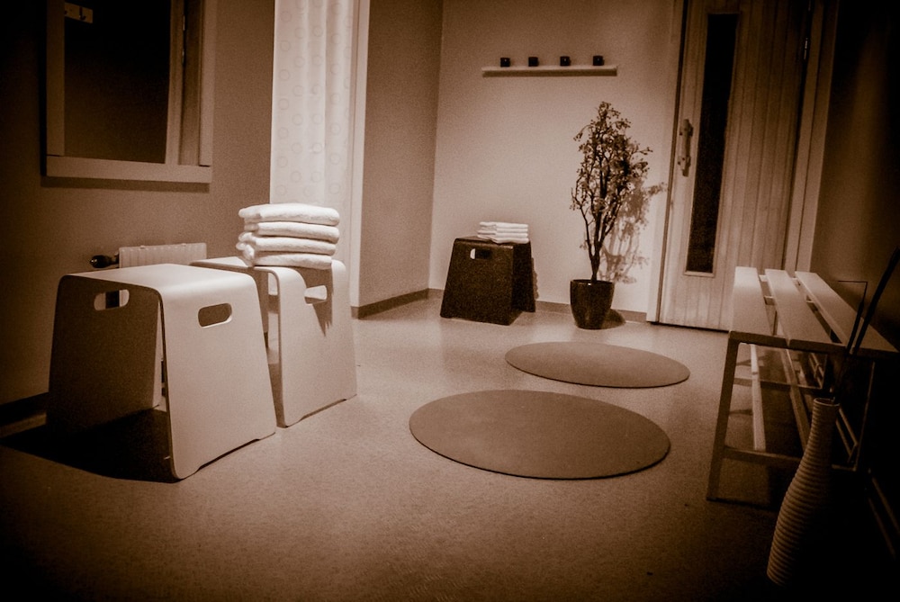Hotel Niva 18/21