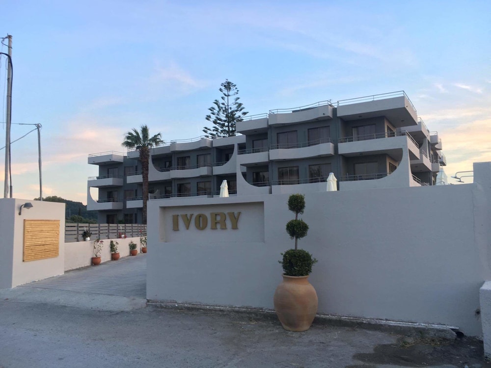 Ivory Serenity Hotel photo5