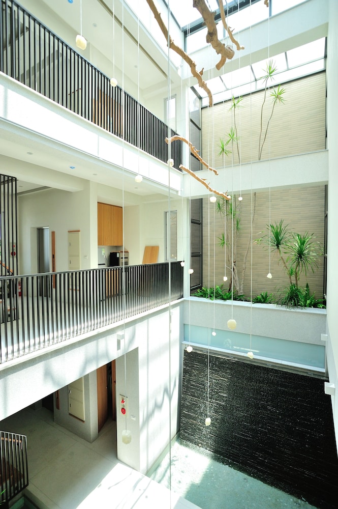 Wood Whispering Residence 5/29