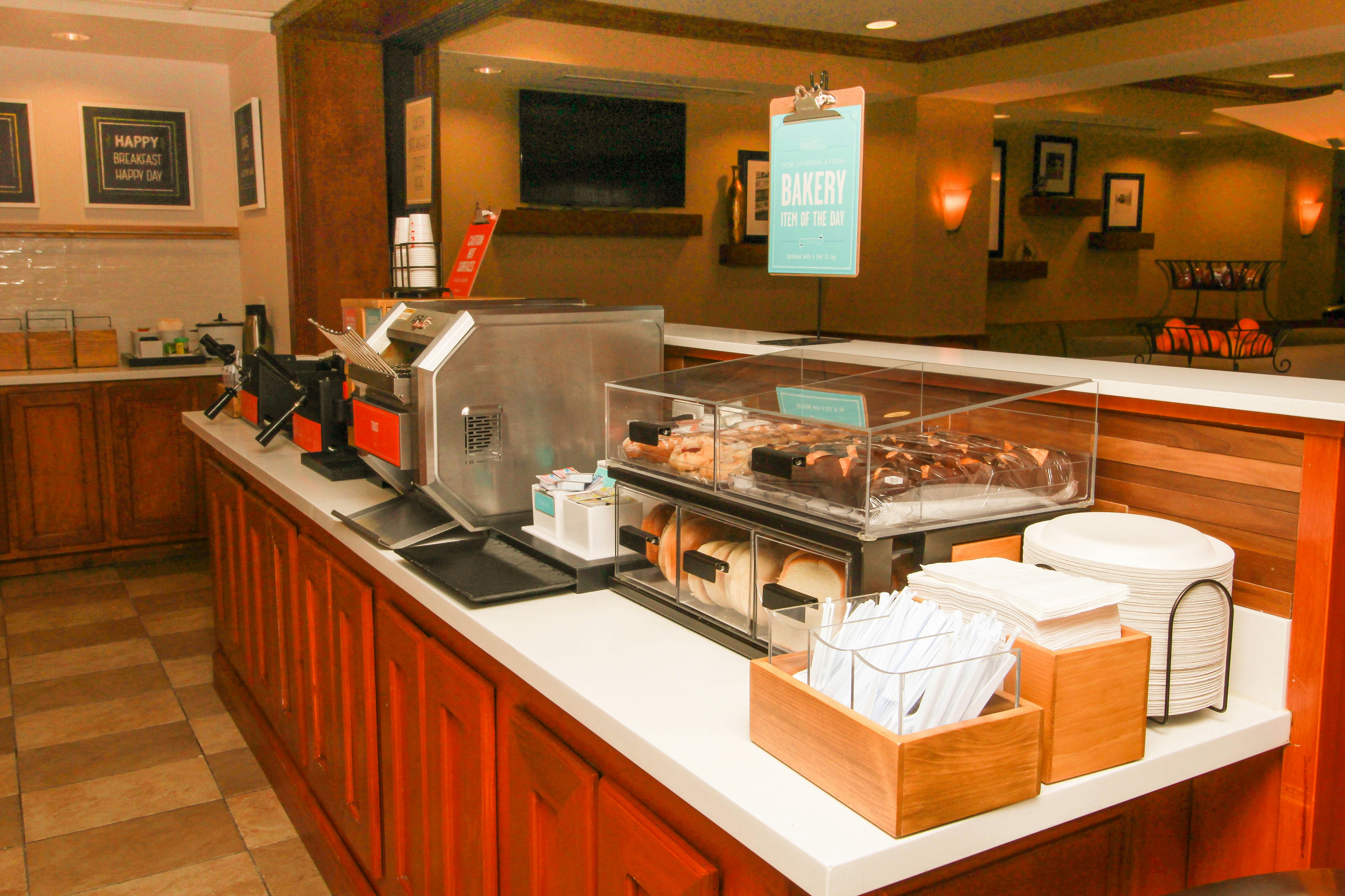 Hampton Inn by Hilton Commerce Novi 9/47