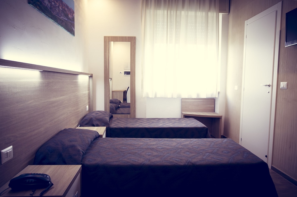 Hotel Fini 40/77