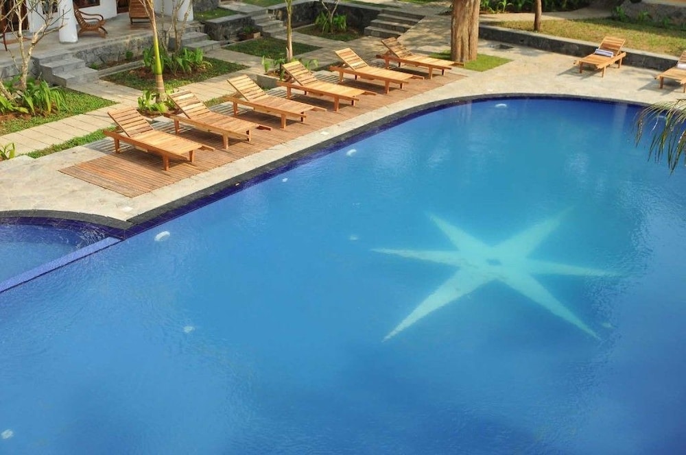 Oga Reach Hotel 21/42