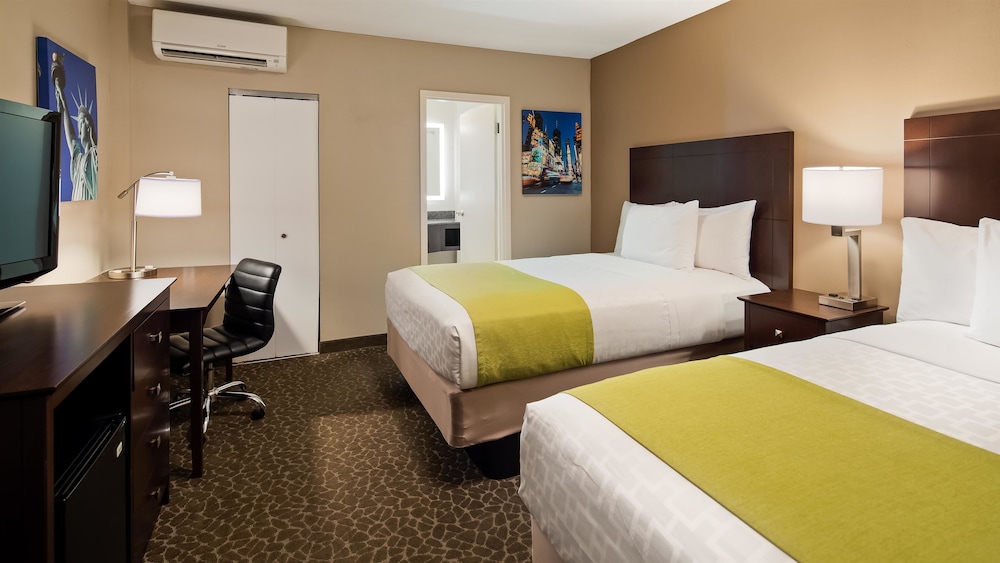 غرفة قياسية بسريرين مزدوجين، Best Western Fort Lee 6/8