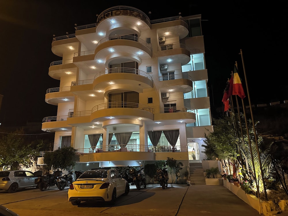 Hotel Oskar 9/60
