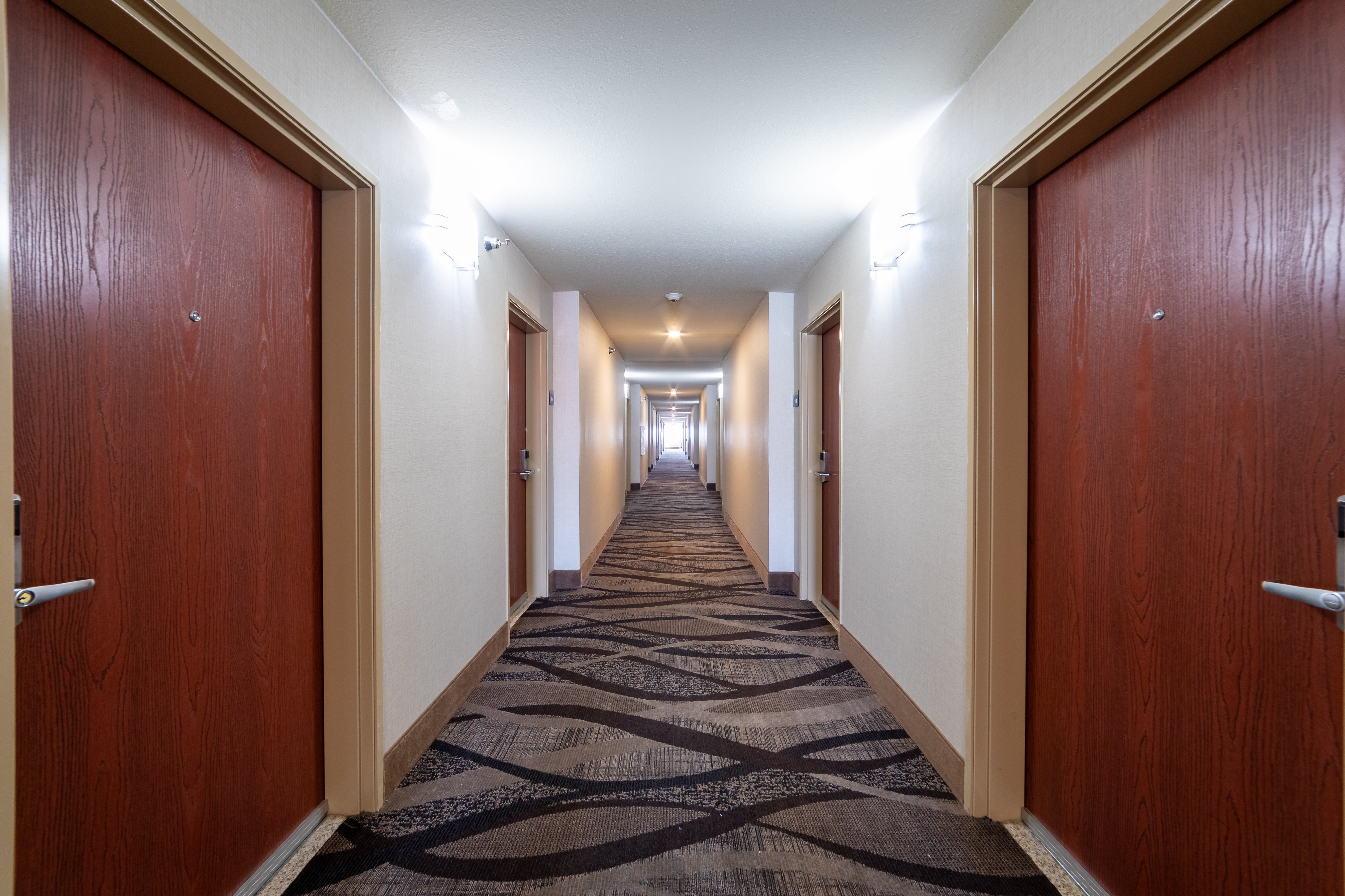 Cobblestone Inn Suites Eaton Co 33/72
