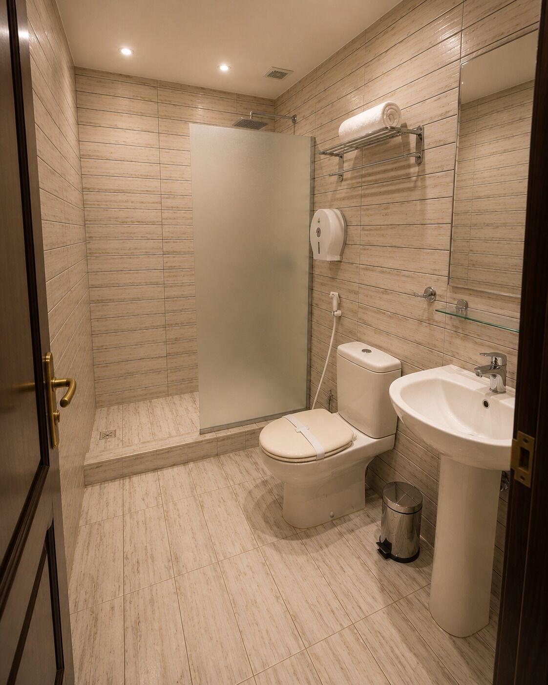 1 Bedroom, Superior, Single, City View 4/14