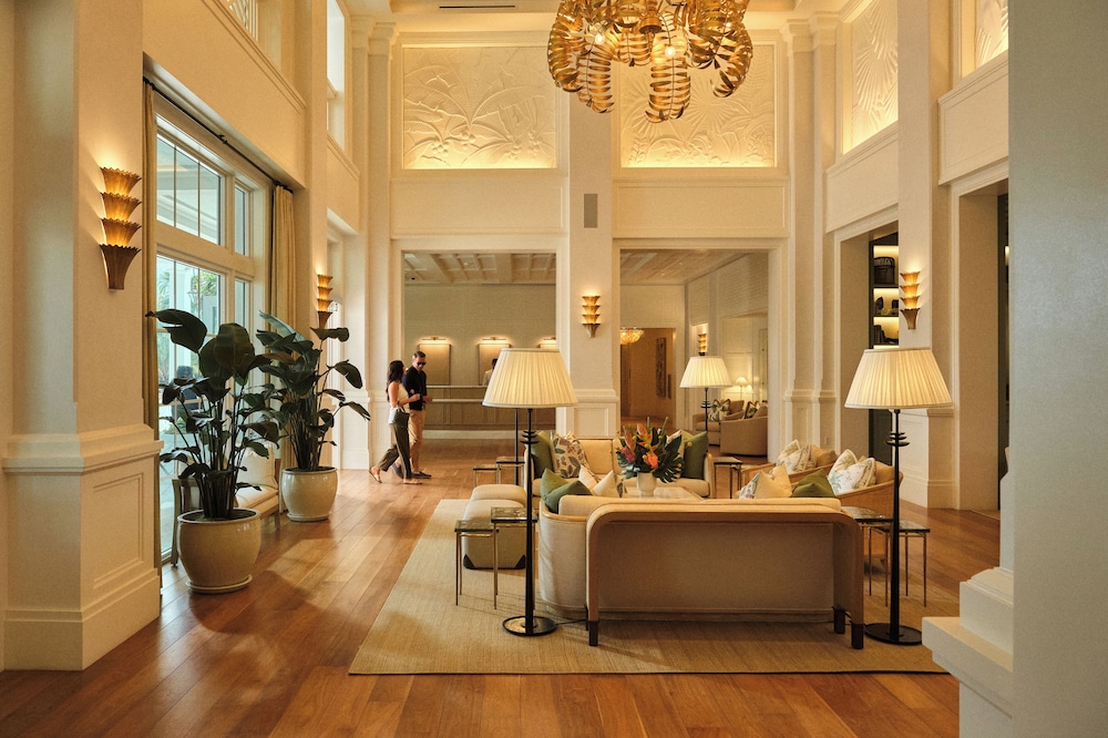 The Naples Beach Hotel and Golf Club 24/46