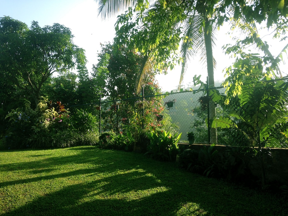 Moon Hills Hotel 34/50