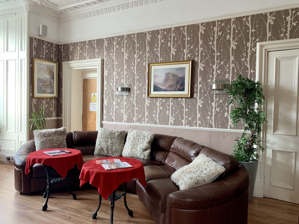 Northumberland Hotel 44/72