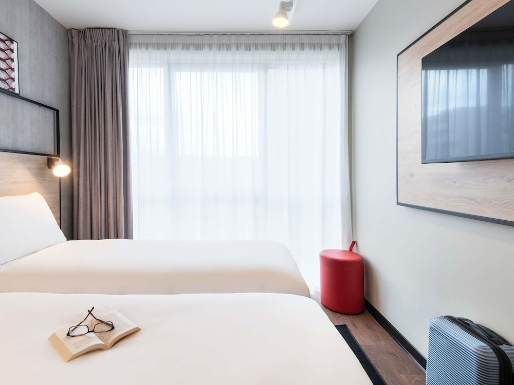 غرفة قياسية بسريرين منفصلين، Ibis Acheres St Germain en Laye 5/10