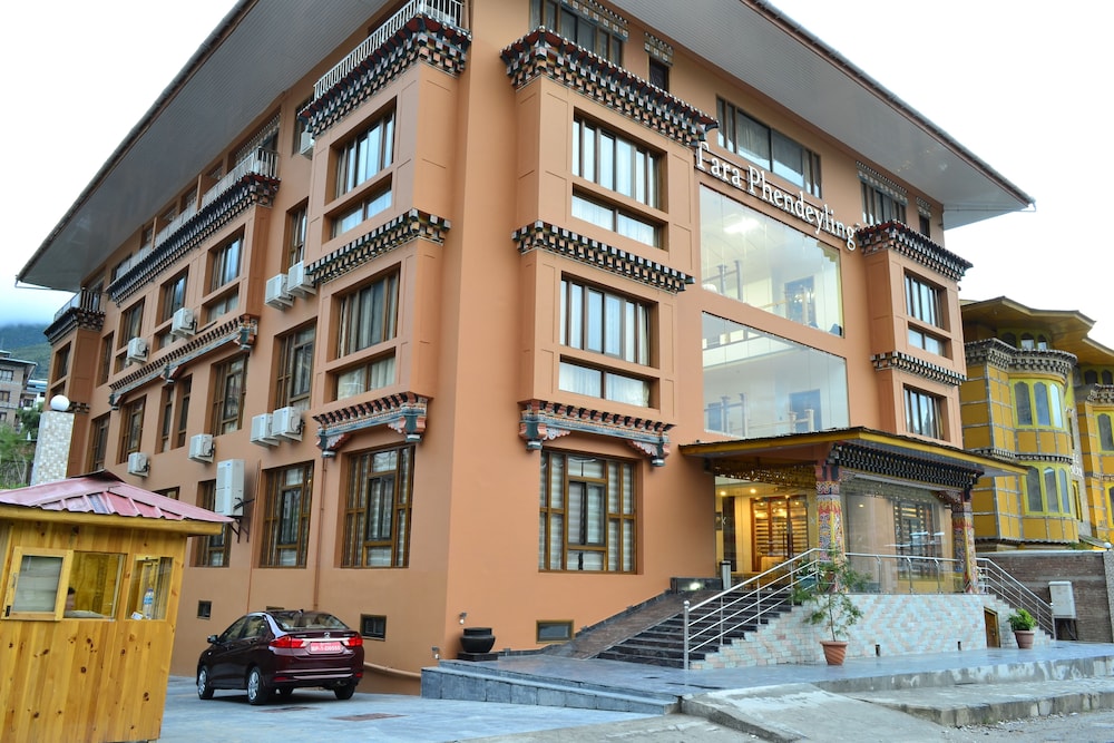 Tara Phendeyling Hotel 39/40
