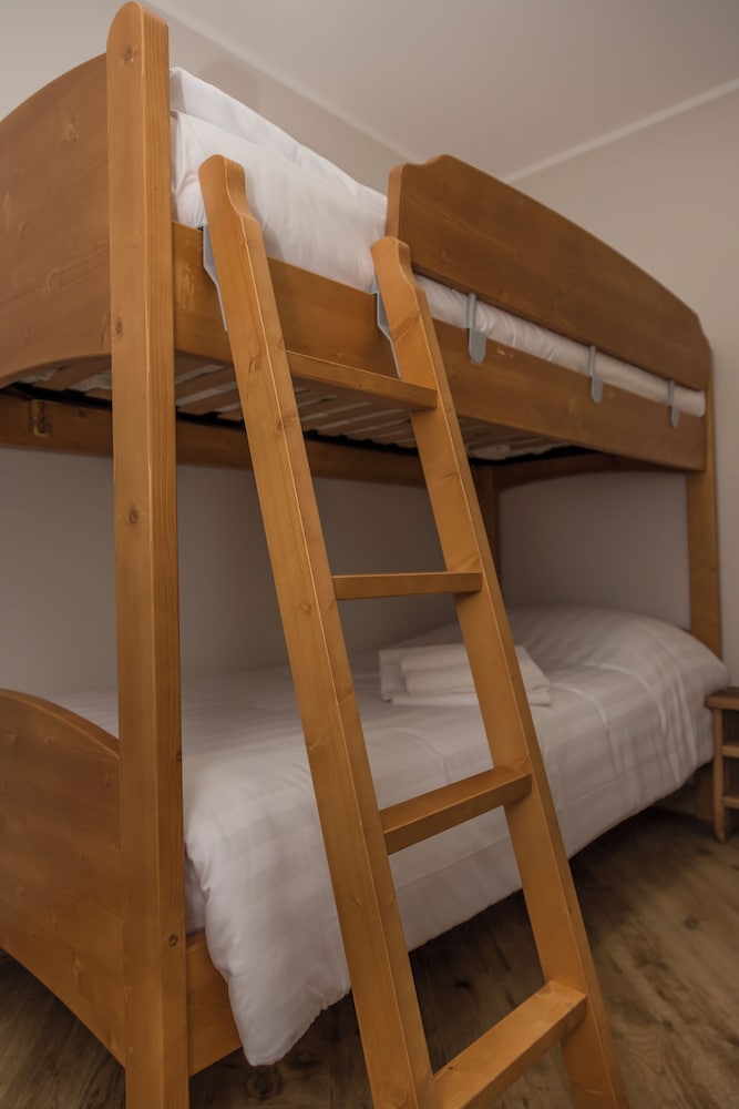 Hotel K2 36/64
