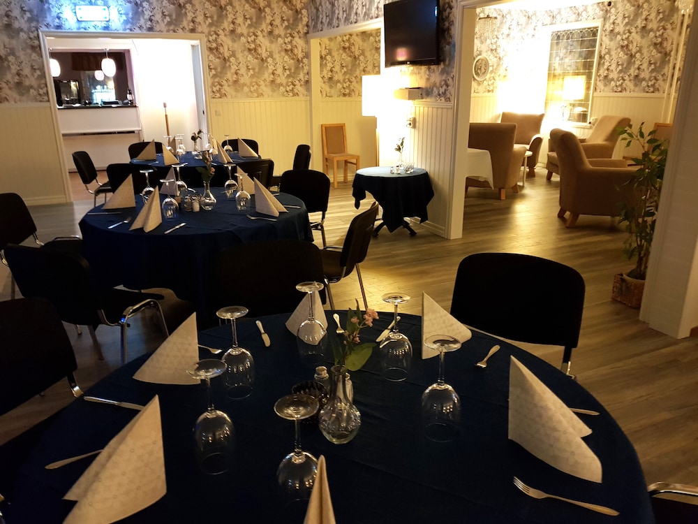 Bjornforsens Turist and Konferens Hotell 32/50