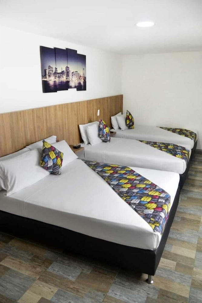 Hotel Palmas Del Estadio 30/64
