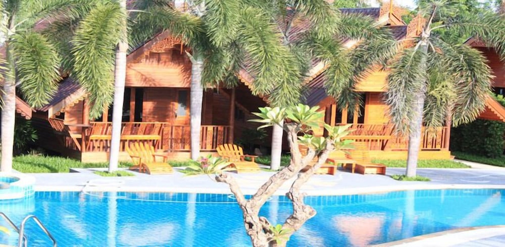 Srisawat Resort 6/29